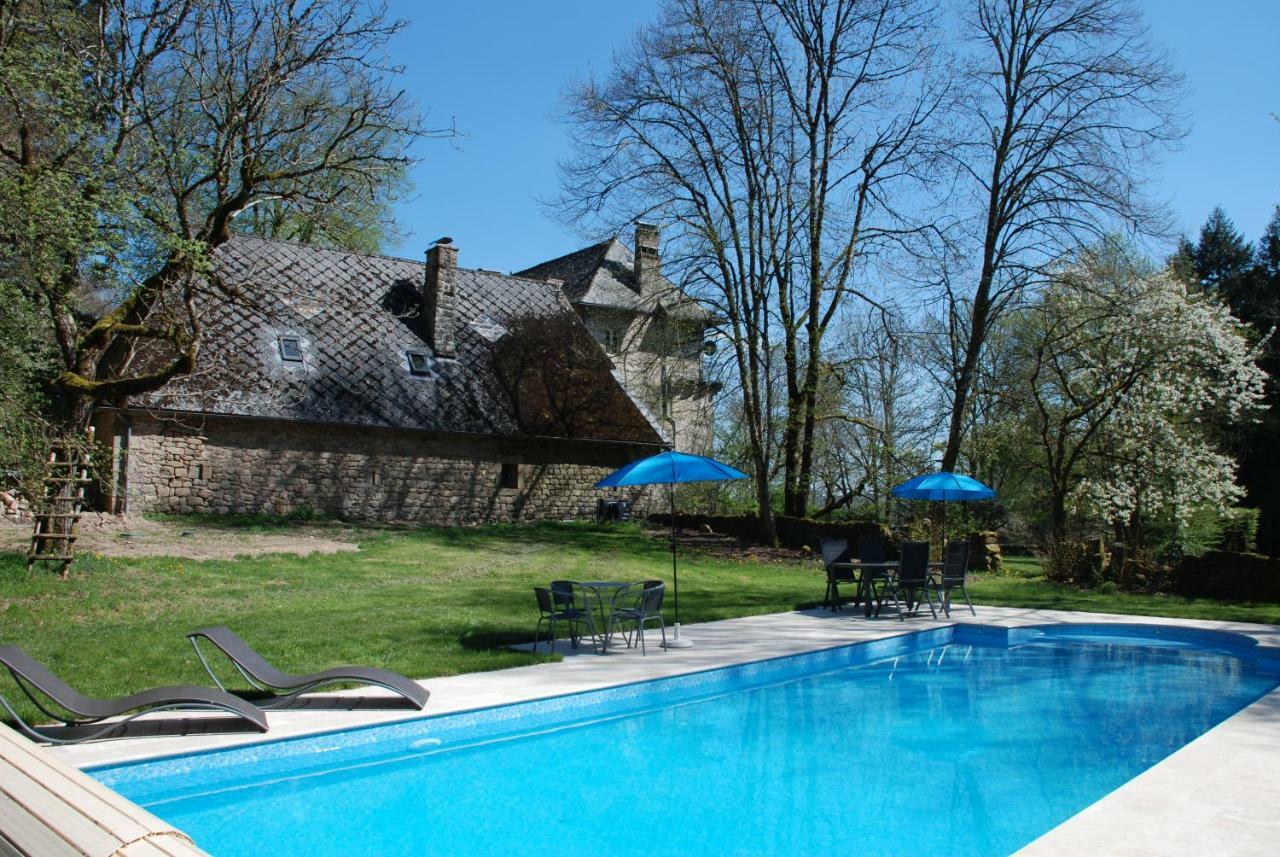 Gites Chateau Le Bois Saint-Julien-aux-Bois Bagian luar foto